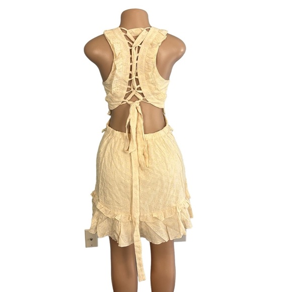 3/$30 🍂 Mable Iliana Embroidery Back Lace Up Dress Taupe - Picture 8 of 10